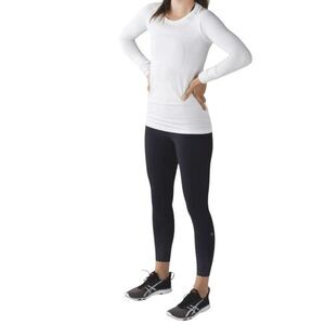 LULULEMON ATHLETICA Tight Stuff Tight Size 6